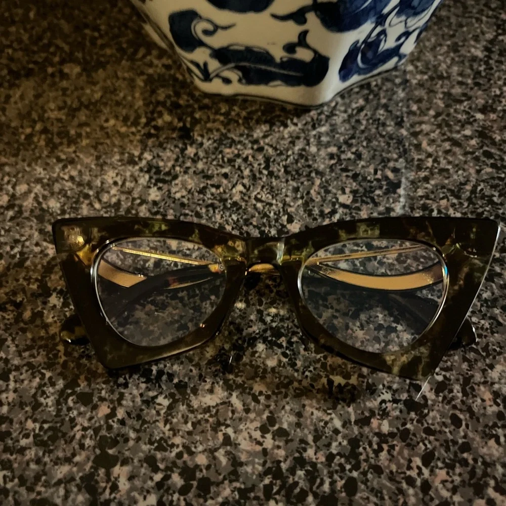 Tortoise Readers +1.00 - Picture 11 of 13